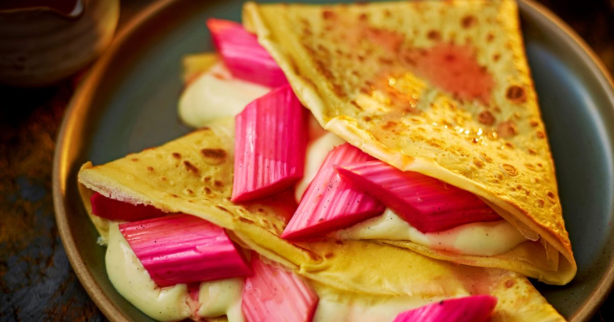Rhubarb Custard Crêpes by Good Food