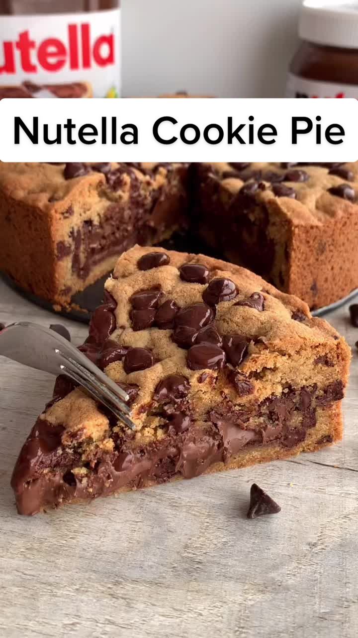 Nutella Cookie Pie by Fitwaffle