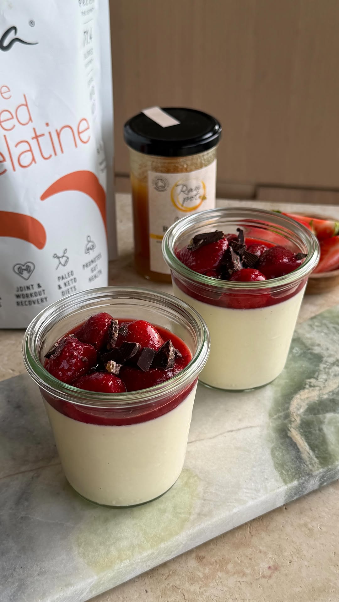 Creamy Vanilla Panna Cotta with Gooey Strawberries by Welleasy