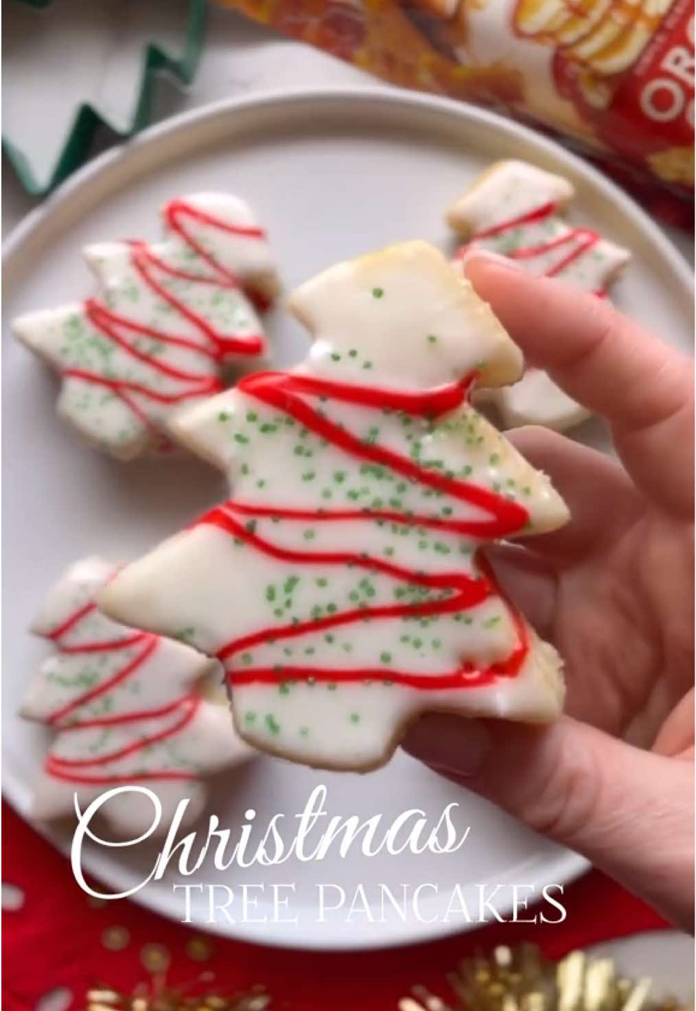 Christmas Tree Pancakes by Madisoneats