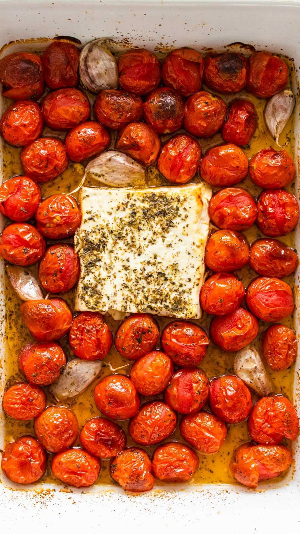 Baked Feta Pasta by Cookingwithayeh
