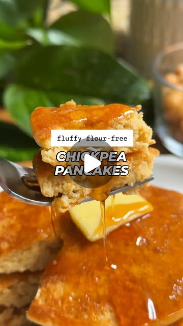 Fluffy Chickpea Pancakes (No Flour) by Liveeatlearn