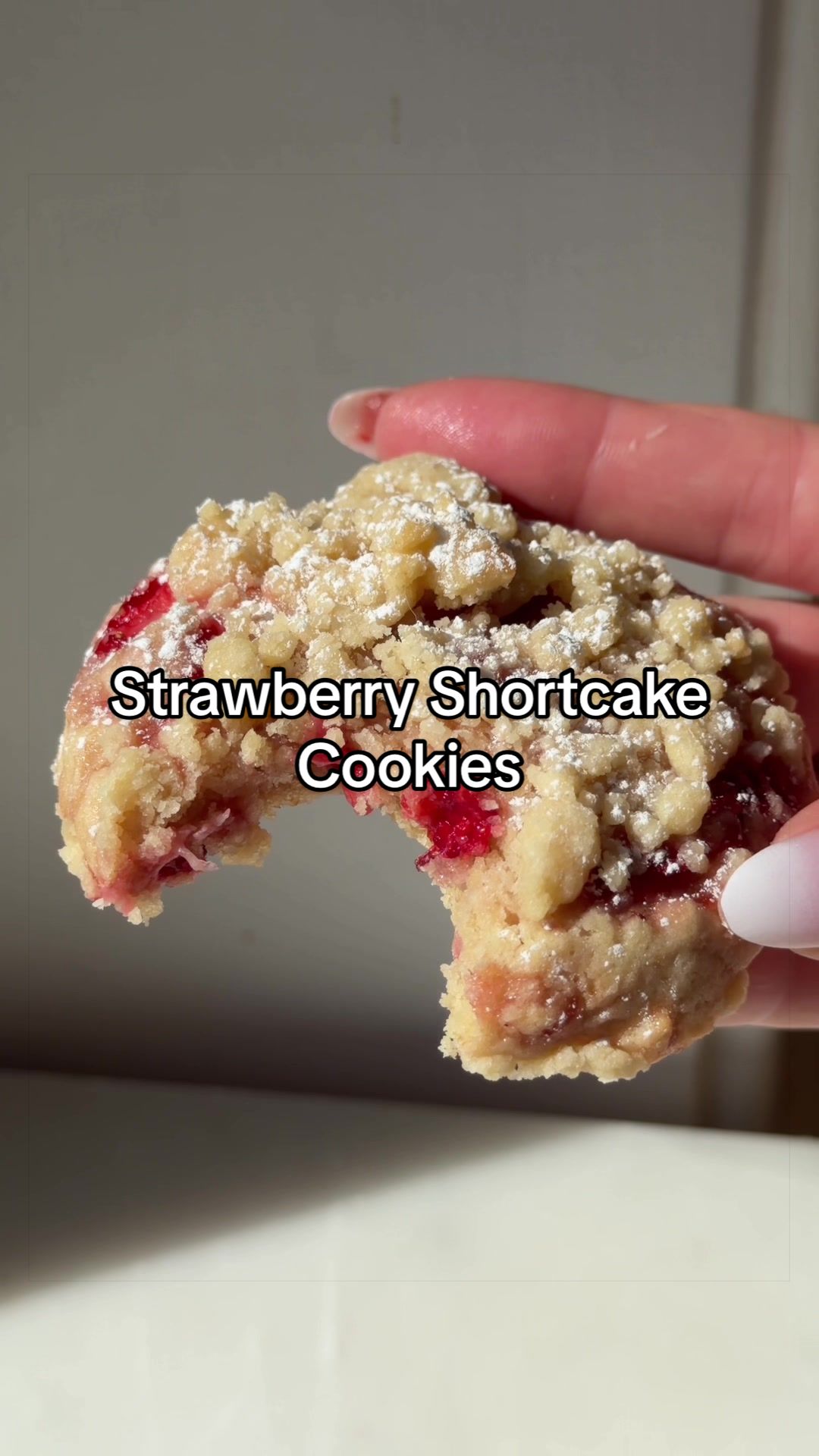 Strawberry Shortcake Cookies by Bromabakery