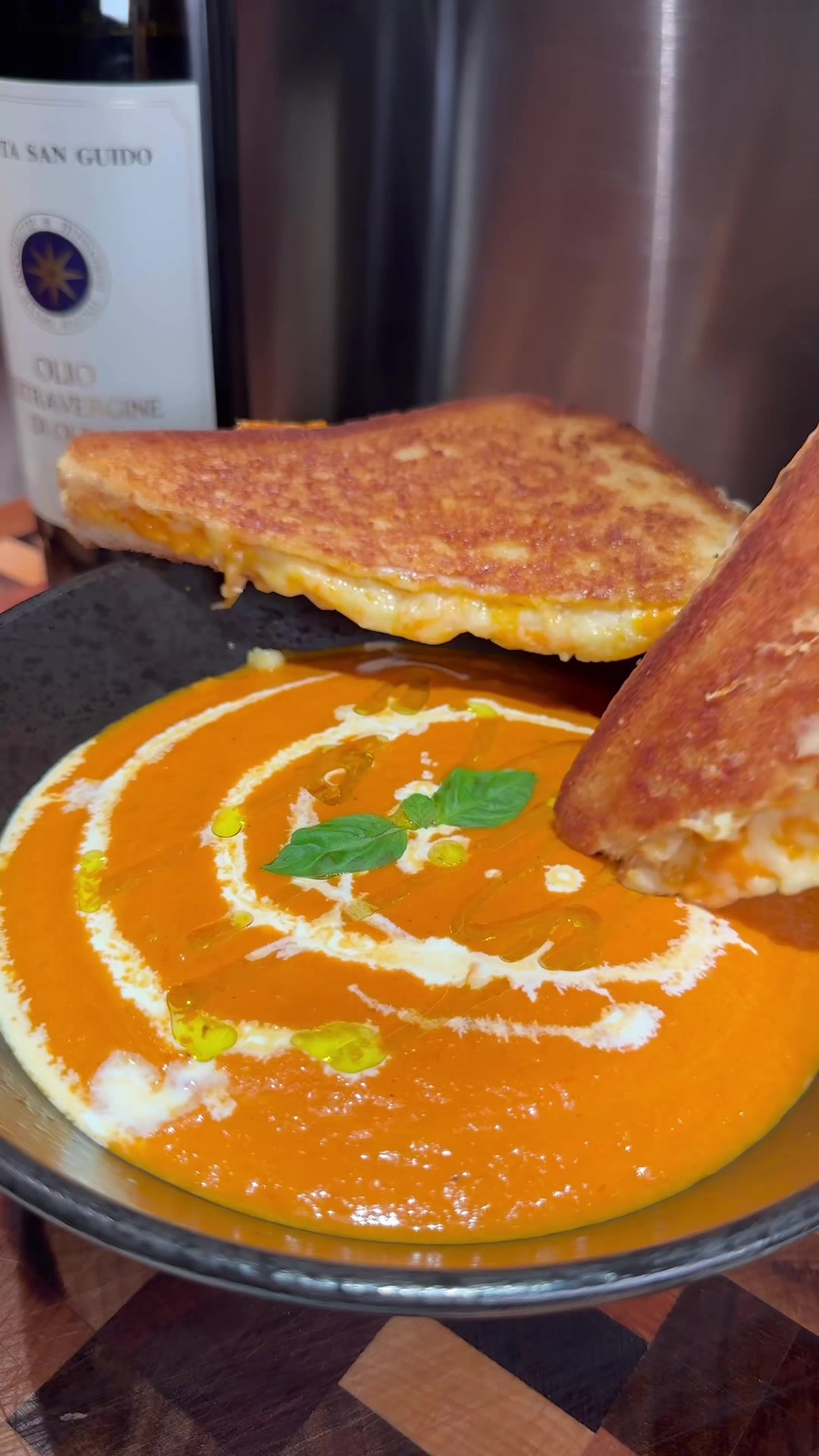 Roasted Tomato Soup & Grilled Cheese by Notorious Foodie