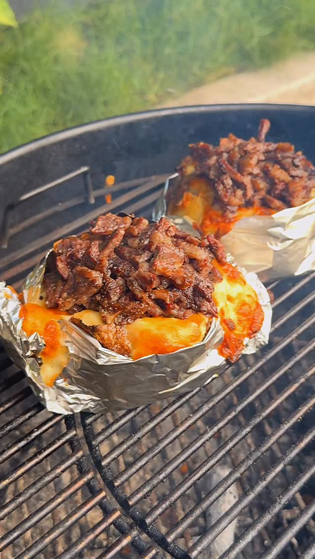 Papa Asada con Costilla by Munchieslabs