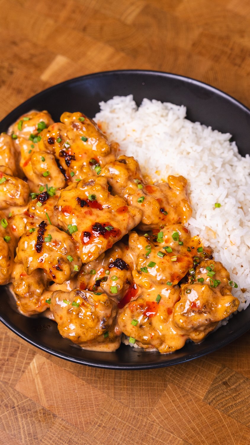 Creamy Bang Bang Chicken by Genio Easy Recipes