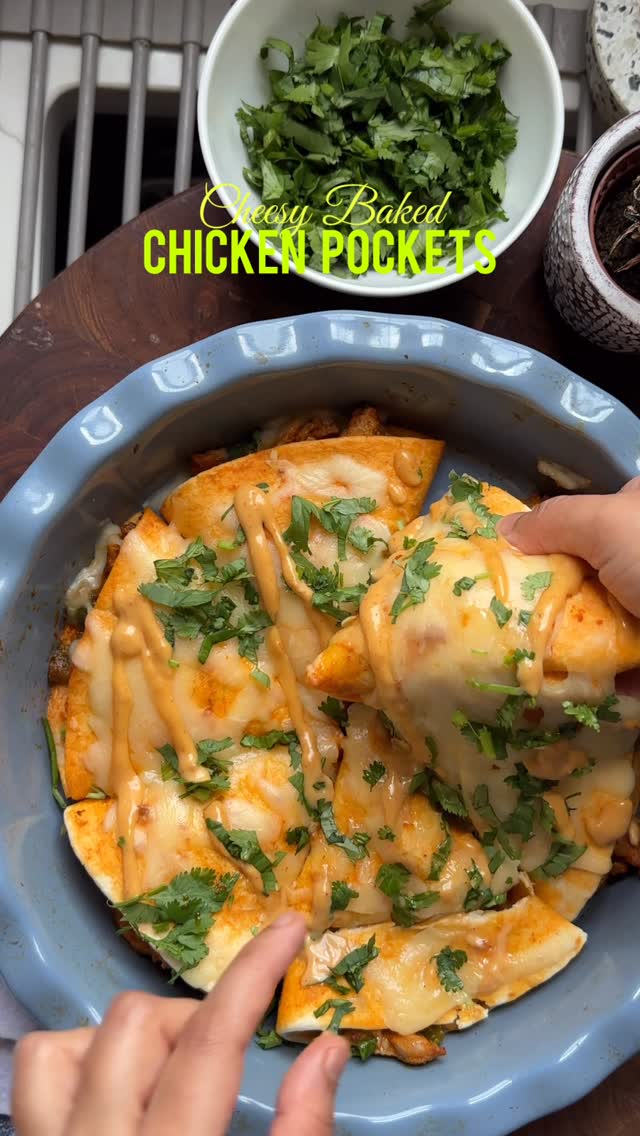 Super Cheesy Baked Chicken Pockets by Mygourmetstory