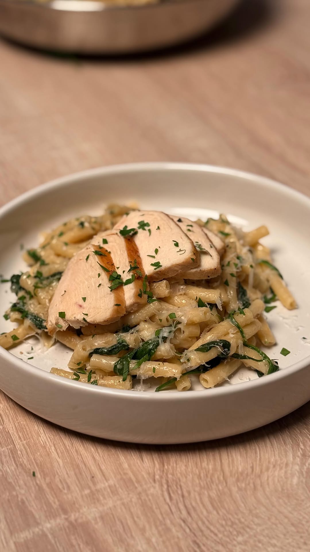 Creamy Spinach Chicken Maccheroni by Tanerxaydin