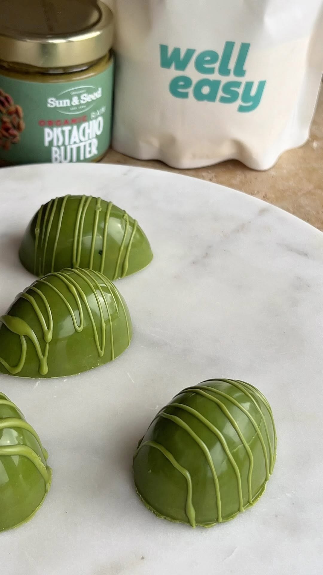 Matcha Pistachio Collagen Eggs by Welleasy