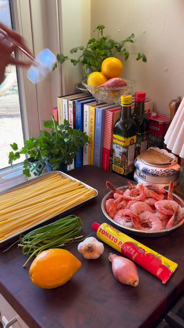 Herby Lemon Shrimp Pasta by Sahpaige