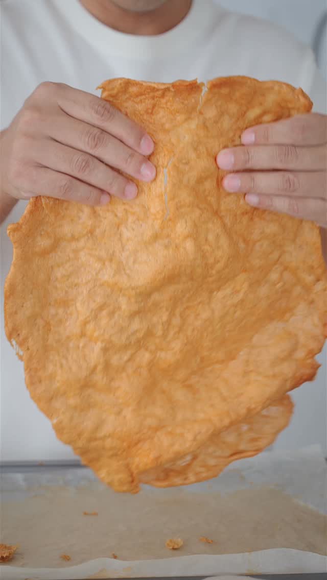 Crispy High-Protein Chicken Chicharrón Chips by Guytruong