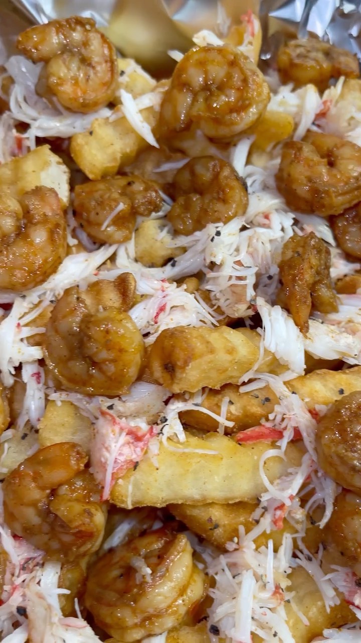 Old Bay Seafood Loaded Fries by Goodeats5200