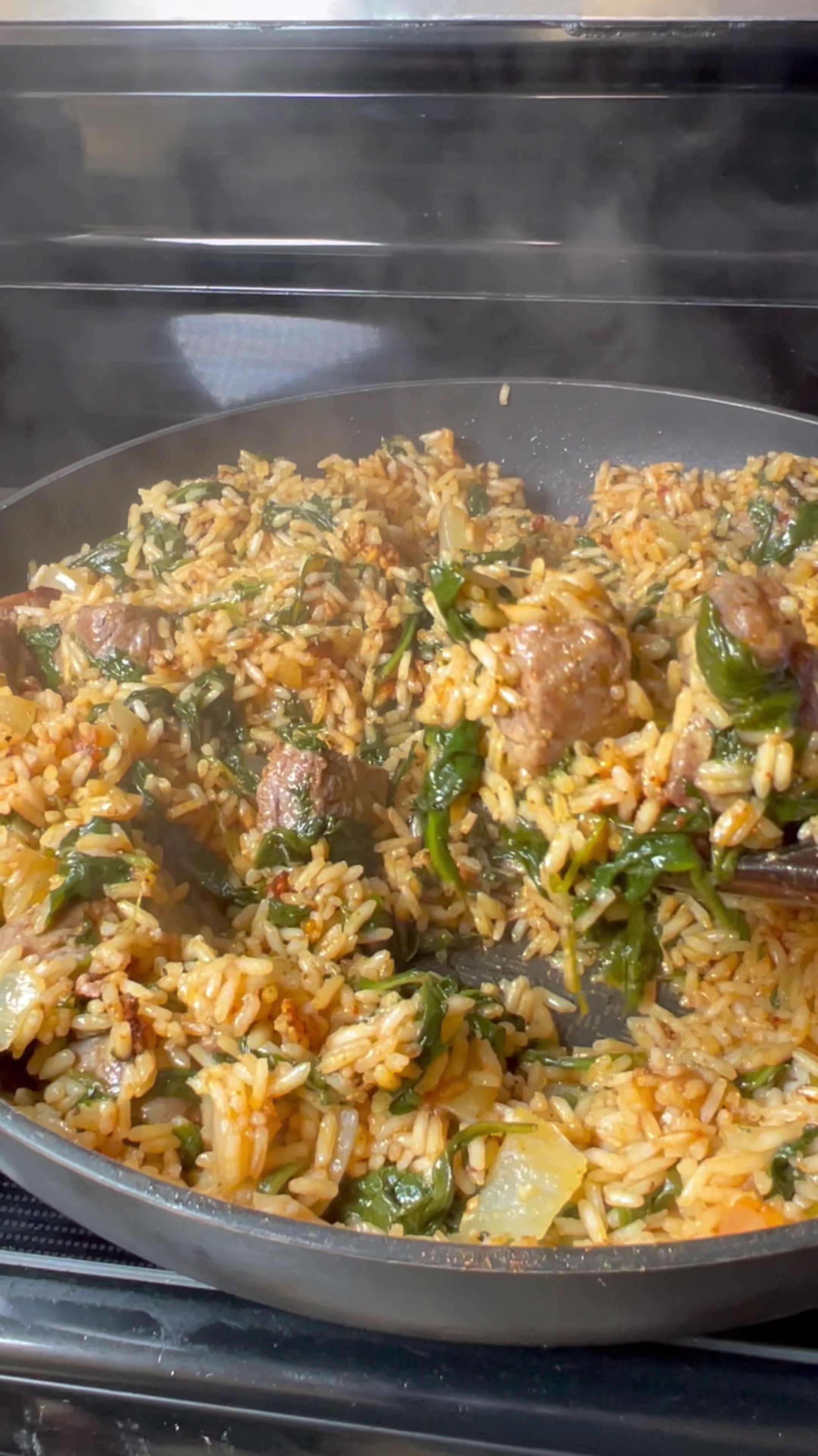 Garlic Butter Steak and Spinach Rice Skillet by Cowboychrisdorrah