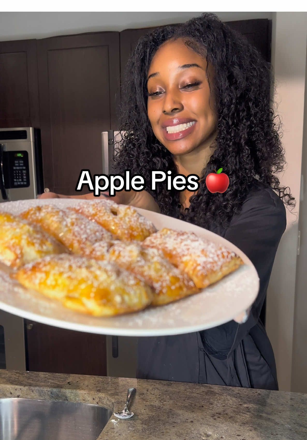 Classic Homemade Apple Pie by Amorpoodie