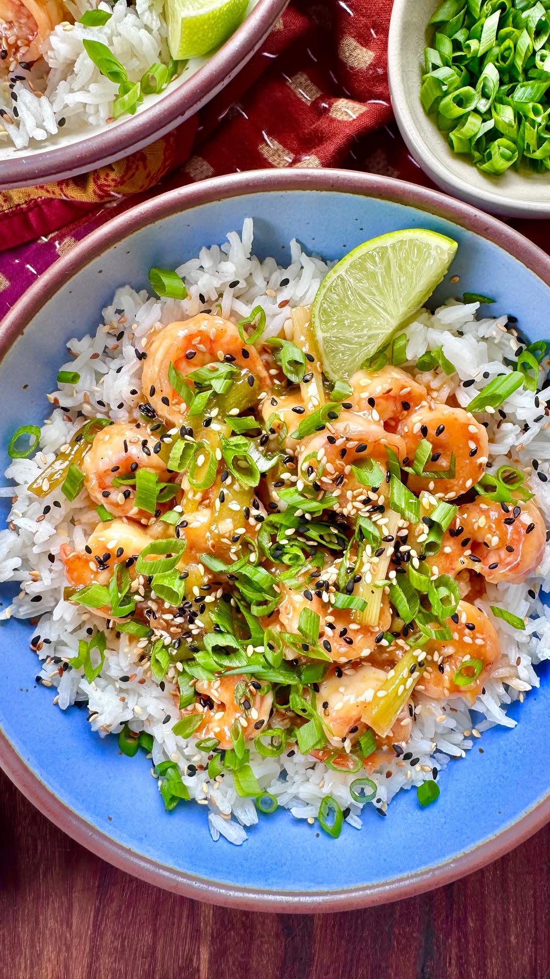 20-Minute Scallion Shrimp Bowls by Olweneats