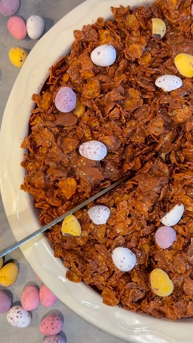 Chocolate Mini Egg Crunch Cake by Reemaislam
