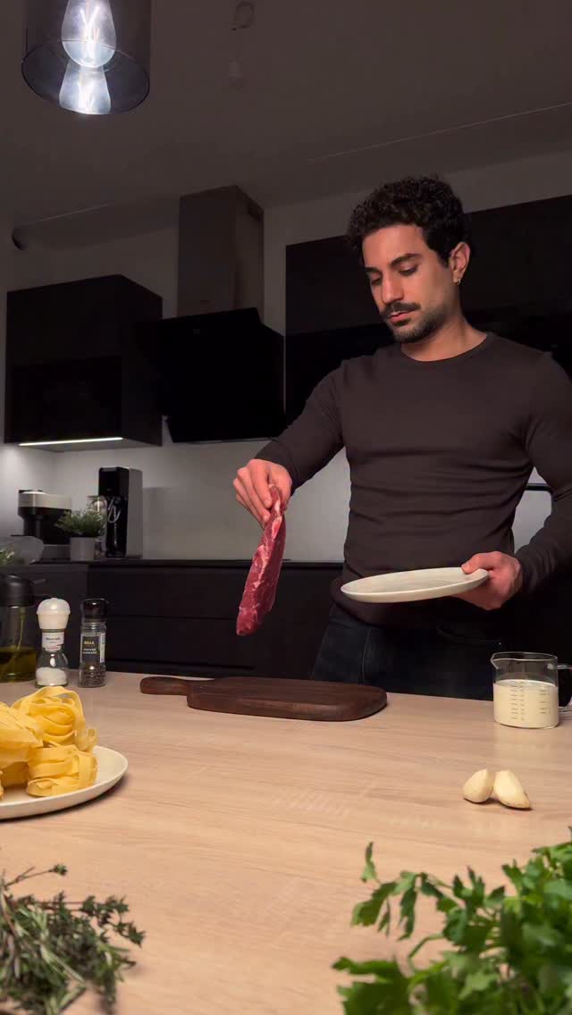 Steak Alfredo by Tanerxaydin