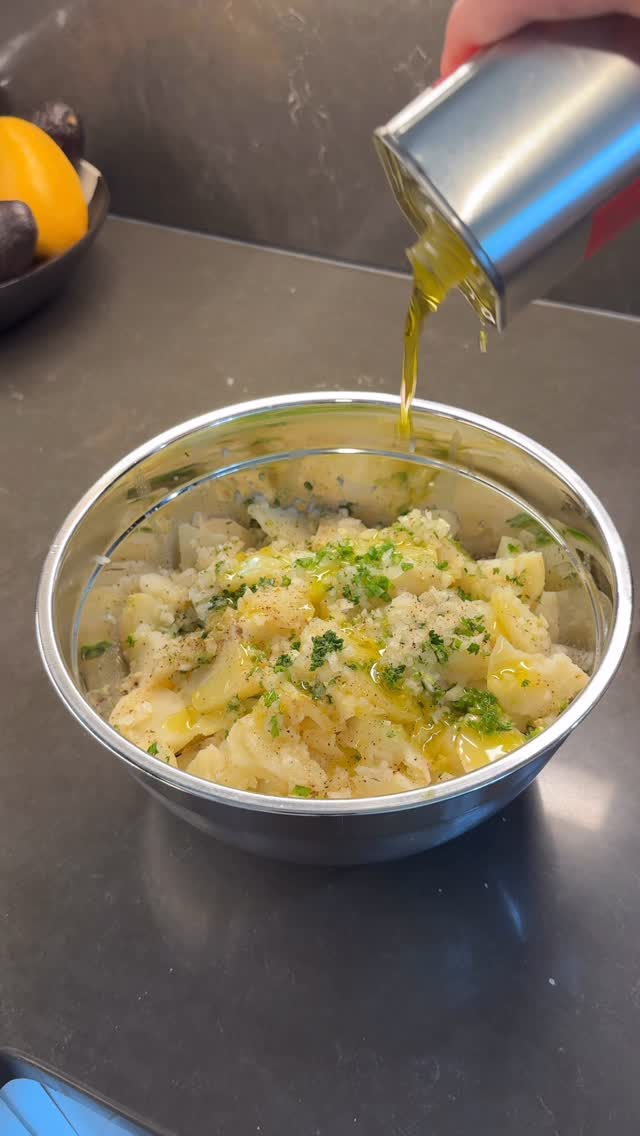 Grandma's Traditional German Potato Salad by Madelinethekitchen