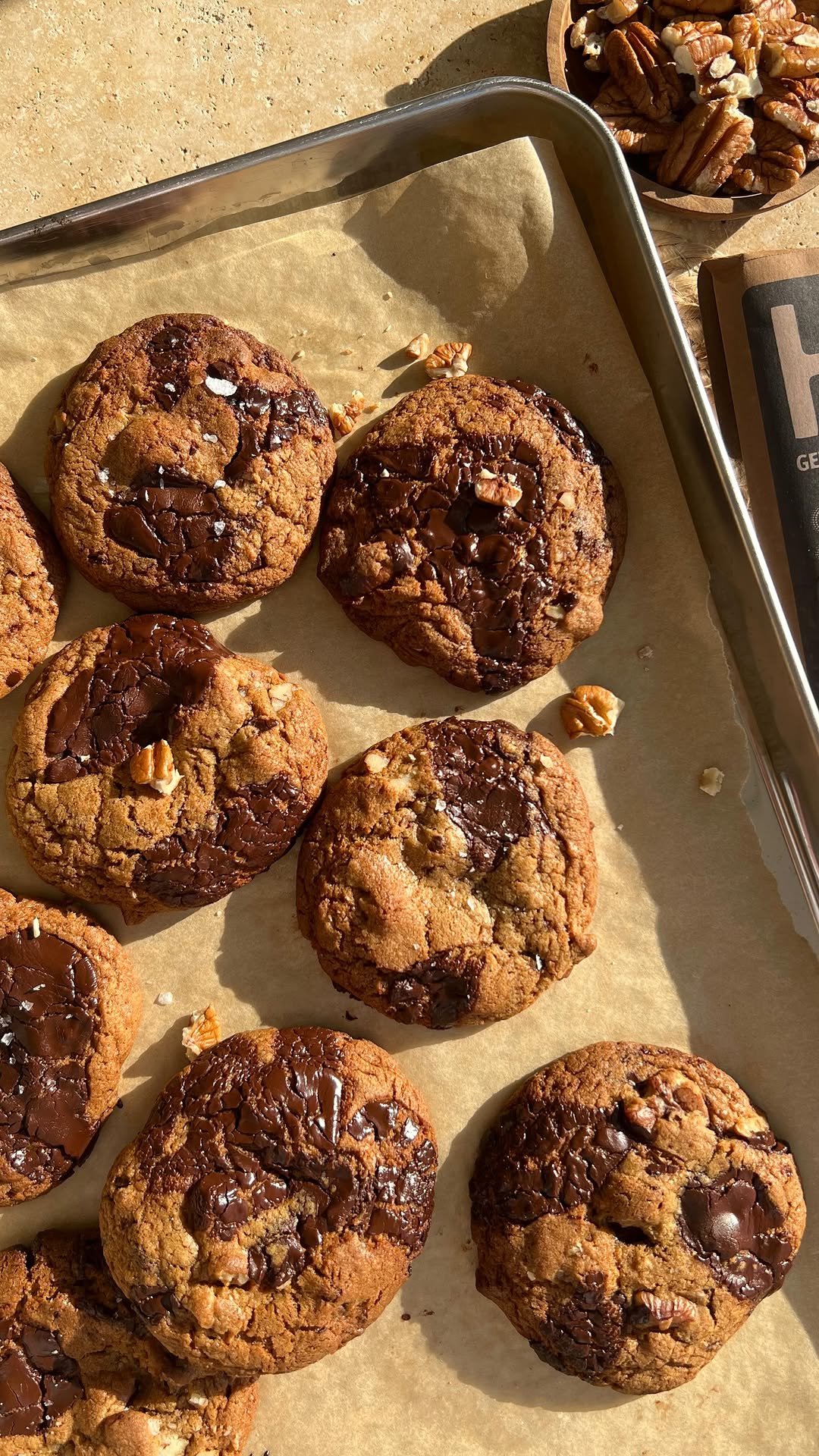 Refined Sugar-Free Choc Chunk Cookies by Welleasy