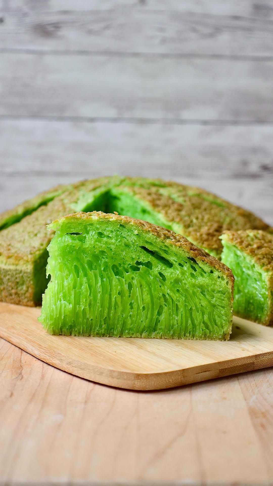Pandan Honeycomb Cake (Banh Bo Nuong) by Chercreations